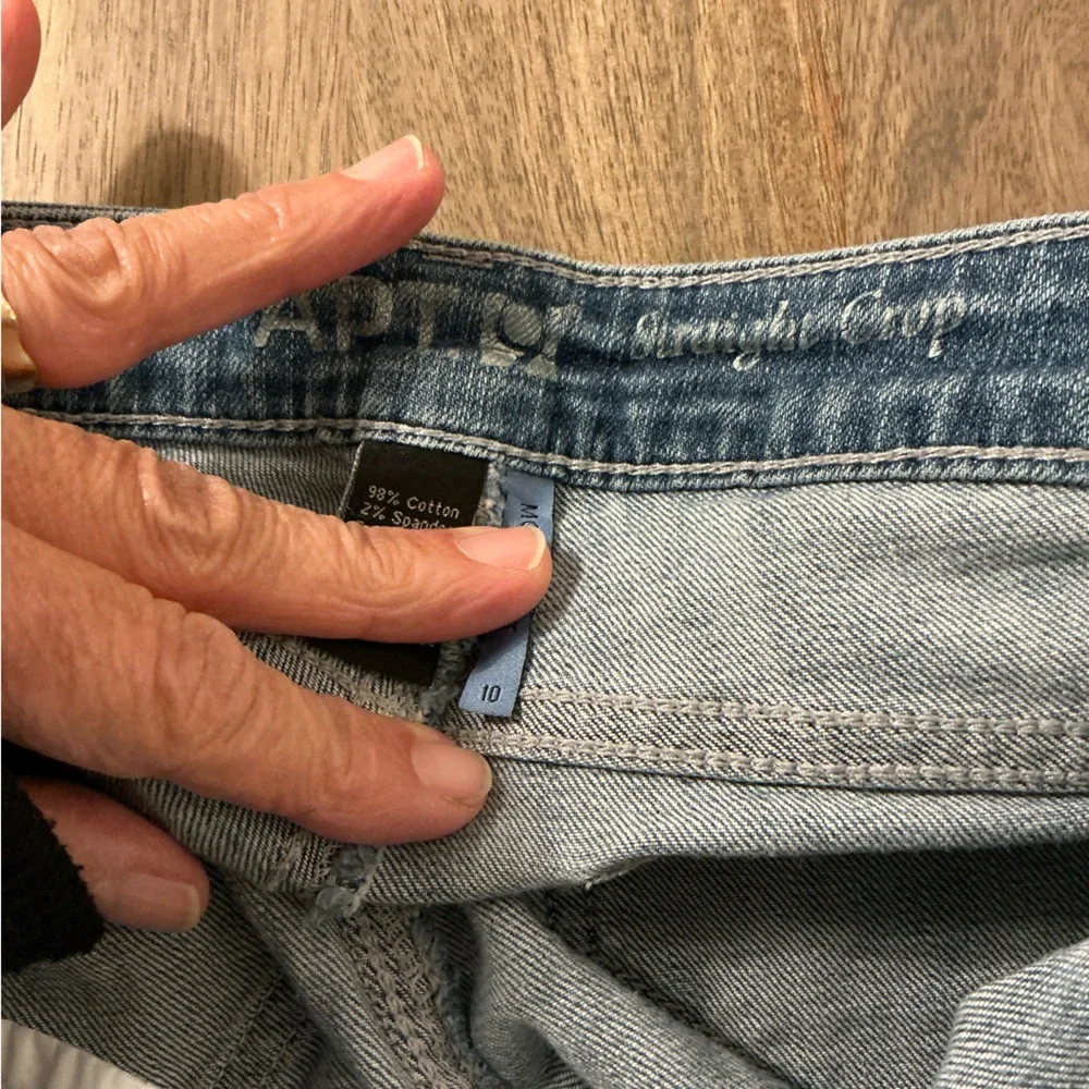 Bling cuffed cropped jeans